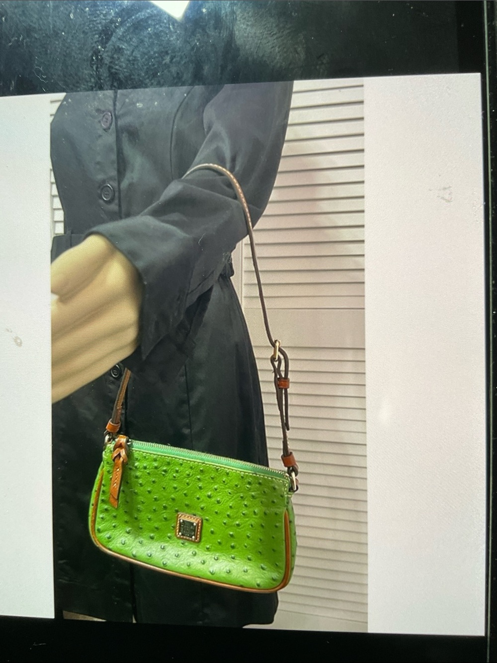 Dooney & Bourke Green Ostrich-Embossed Crossbody Bag- EUC - Picture 7 of 15